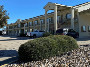 Отель SureStay Hotel by Best Western Floresville  Флоресвилл
